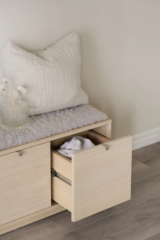 Bänk 'Confetti' 106cm - Vitpigmenterad