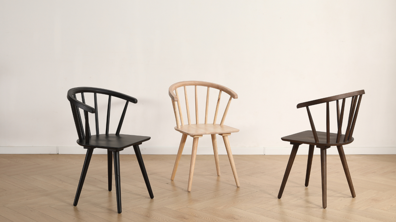 Stol 'Astrid' - Vitpigmenterad