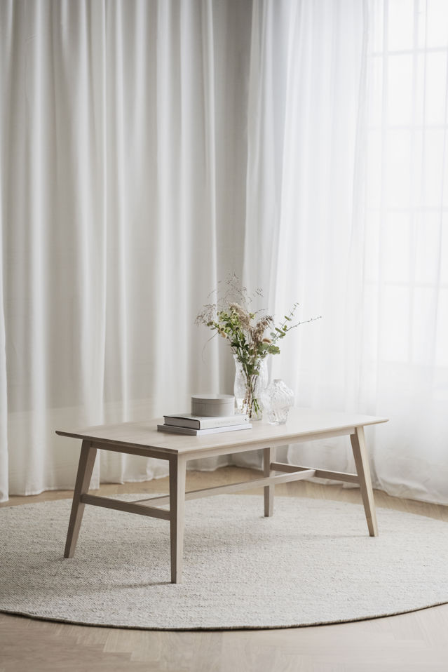 Soffbord 'Filippa' - Vitpigmenterad Ek