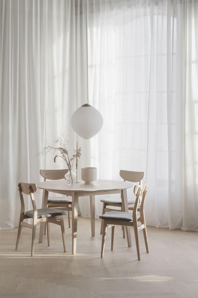 Matbord 'Filippa' Runt 120cm - Vitpigmenterad