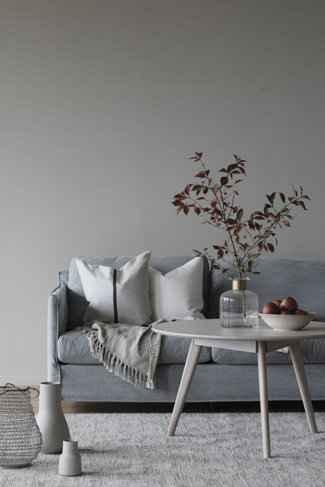 Soffbord 'Yumi' Runt 90cm - Vitpigmenterad ek