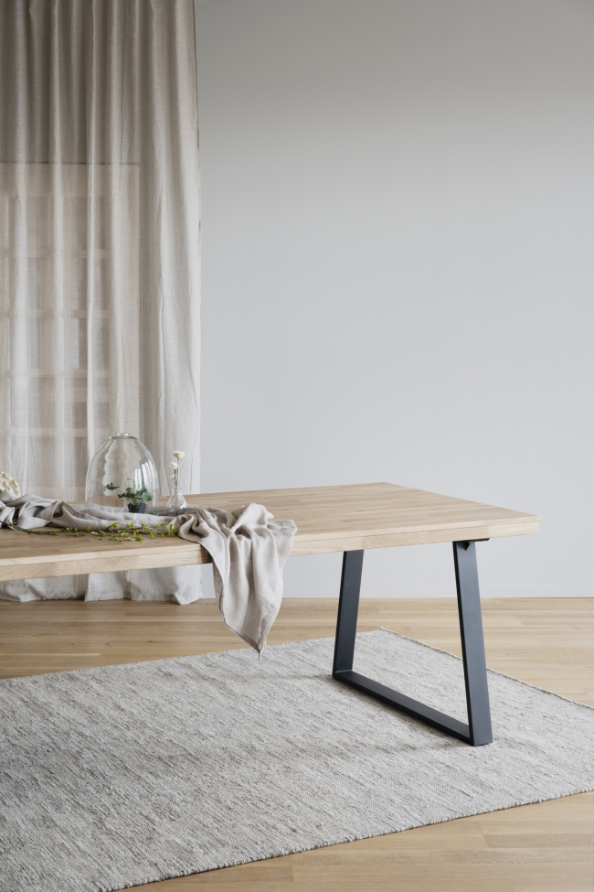 Matbord 'Brooklyn' 220x95cm - Ek/Svart U-ben