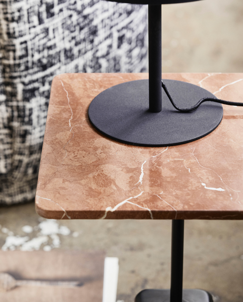 Sidobord 'Chao' - Marmor/Rost