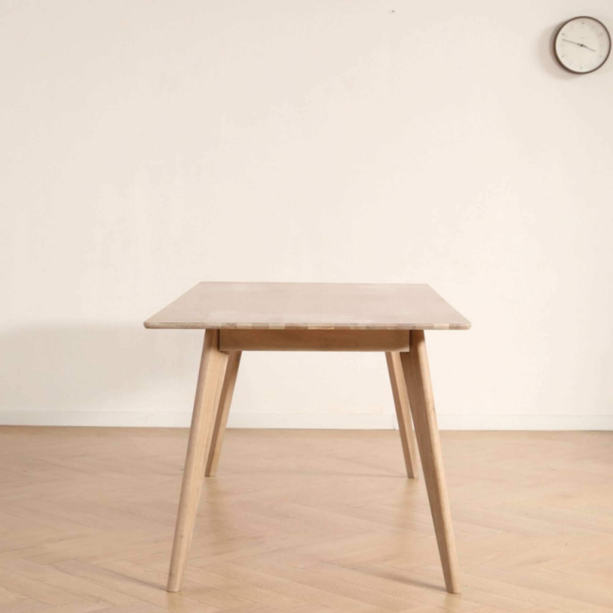 Matbord 'Line' 180x90 cm - Vitpigmenterad