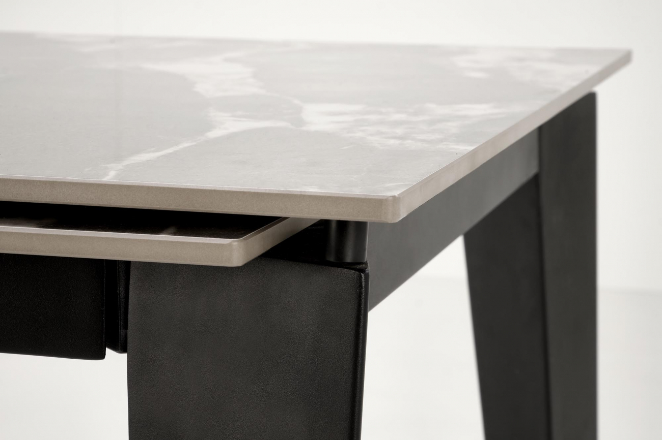 Matbord 'Felix' 141-201cm - Grå/svart
