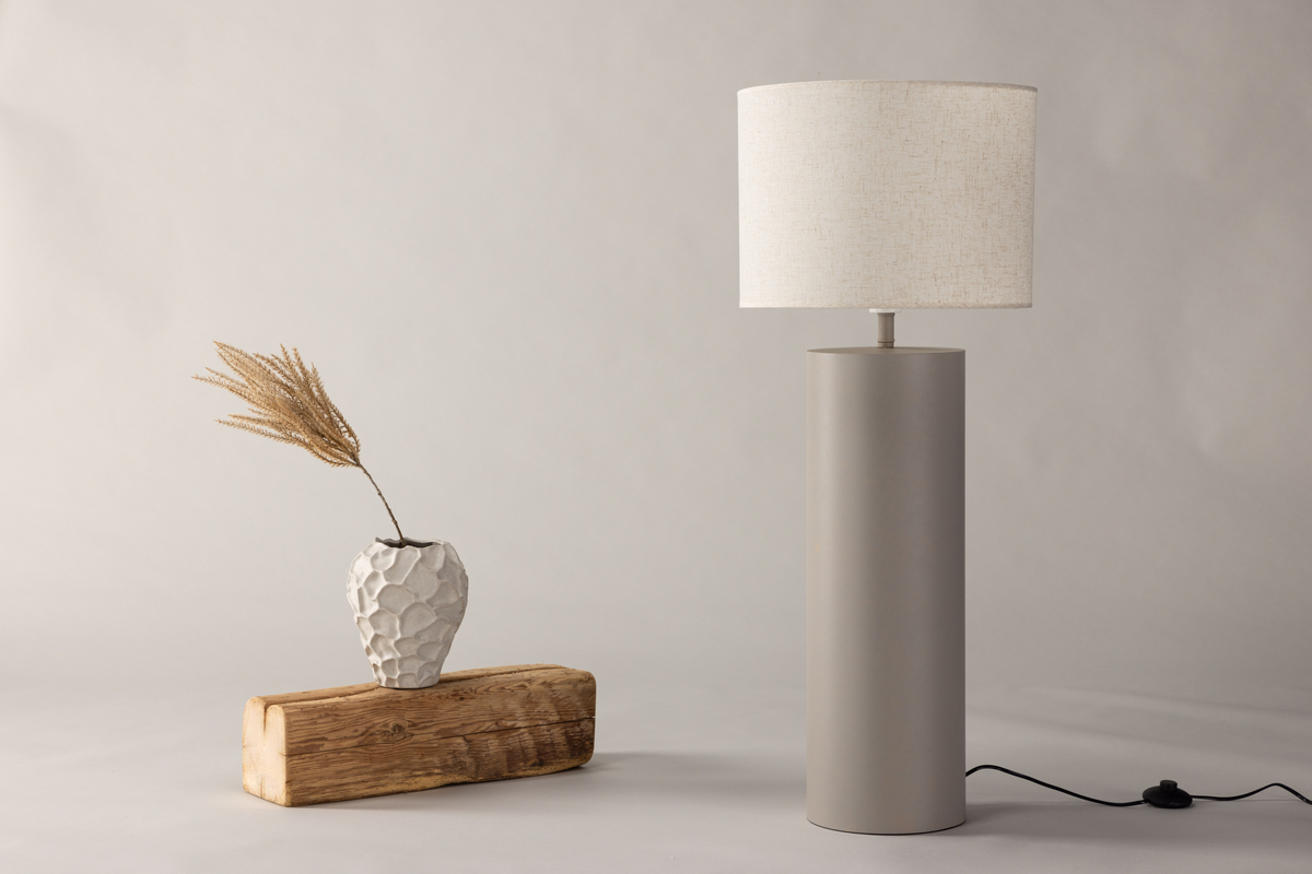 Golvlampa 'Ulricehamn' - Grå