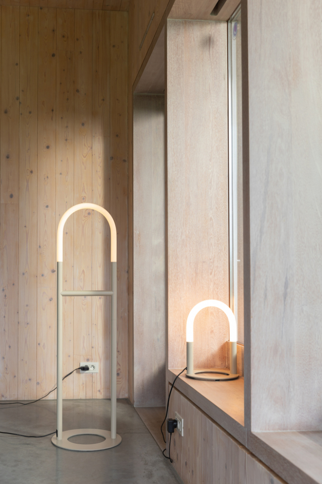 Golvlampa 'Arch' - Beige
