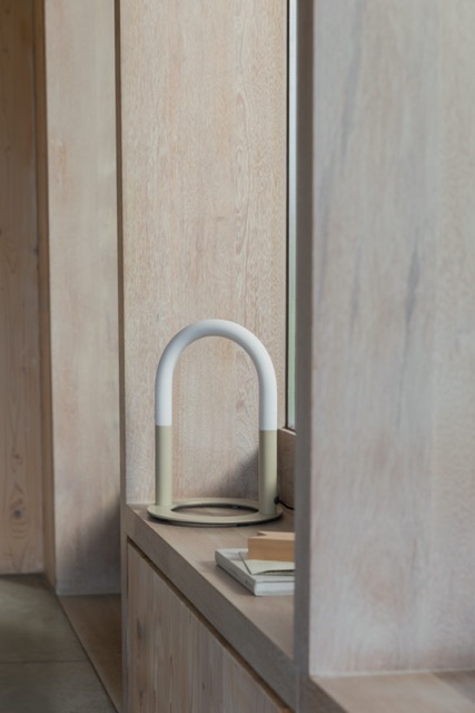 Bordslampa 'Arch' 25x25 - Beige