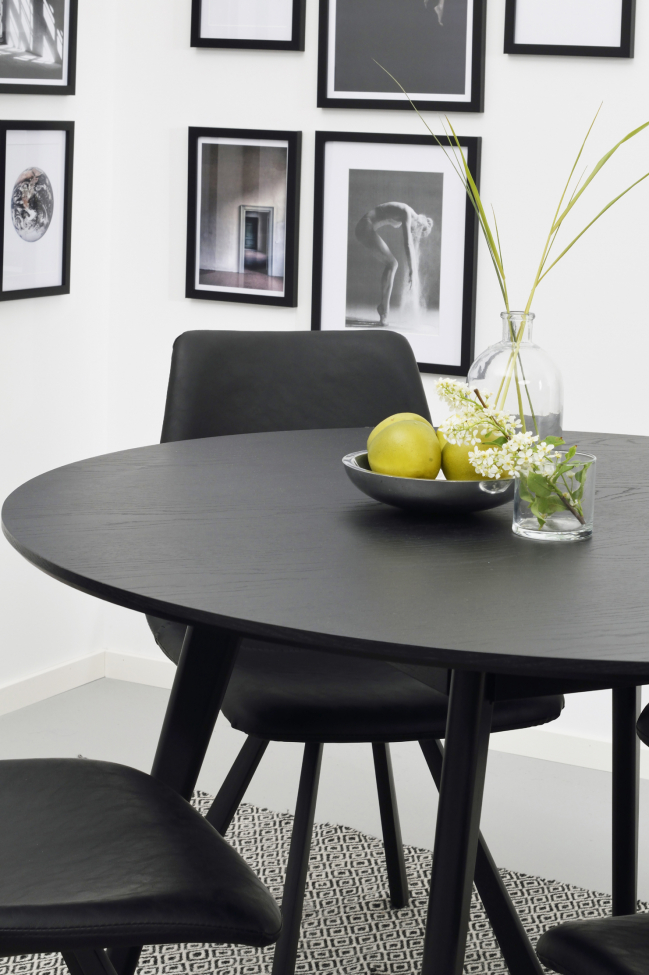 Matbord 'Yumi' Runt 115cm - Svart