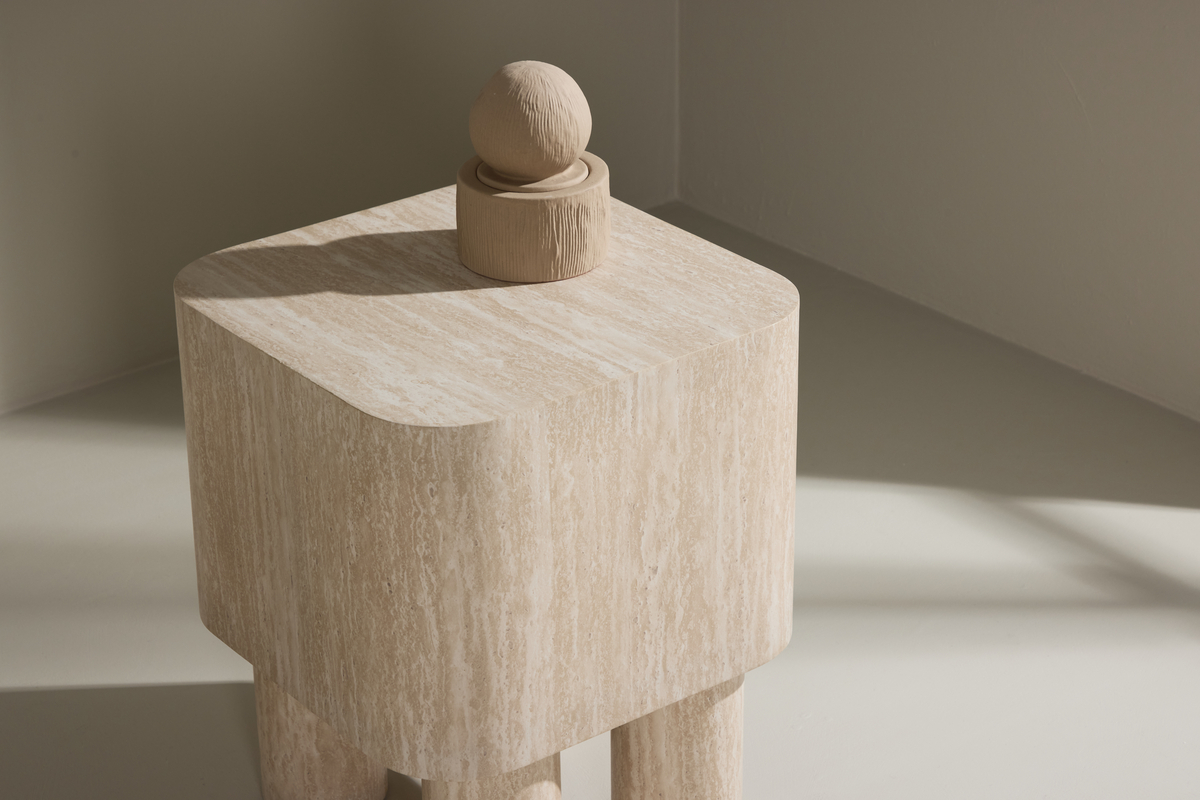 Sidobord 'Tusa' 40x40cm - Beige