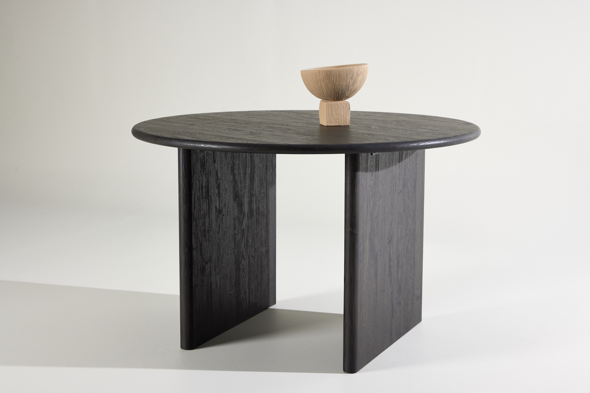 Matbord 'Smedby' Runt 120cm - Svart