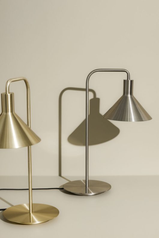 Bordslampa 'Yama' - Mässing