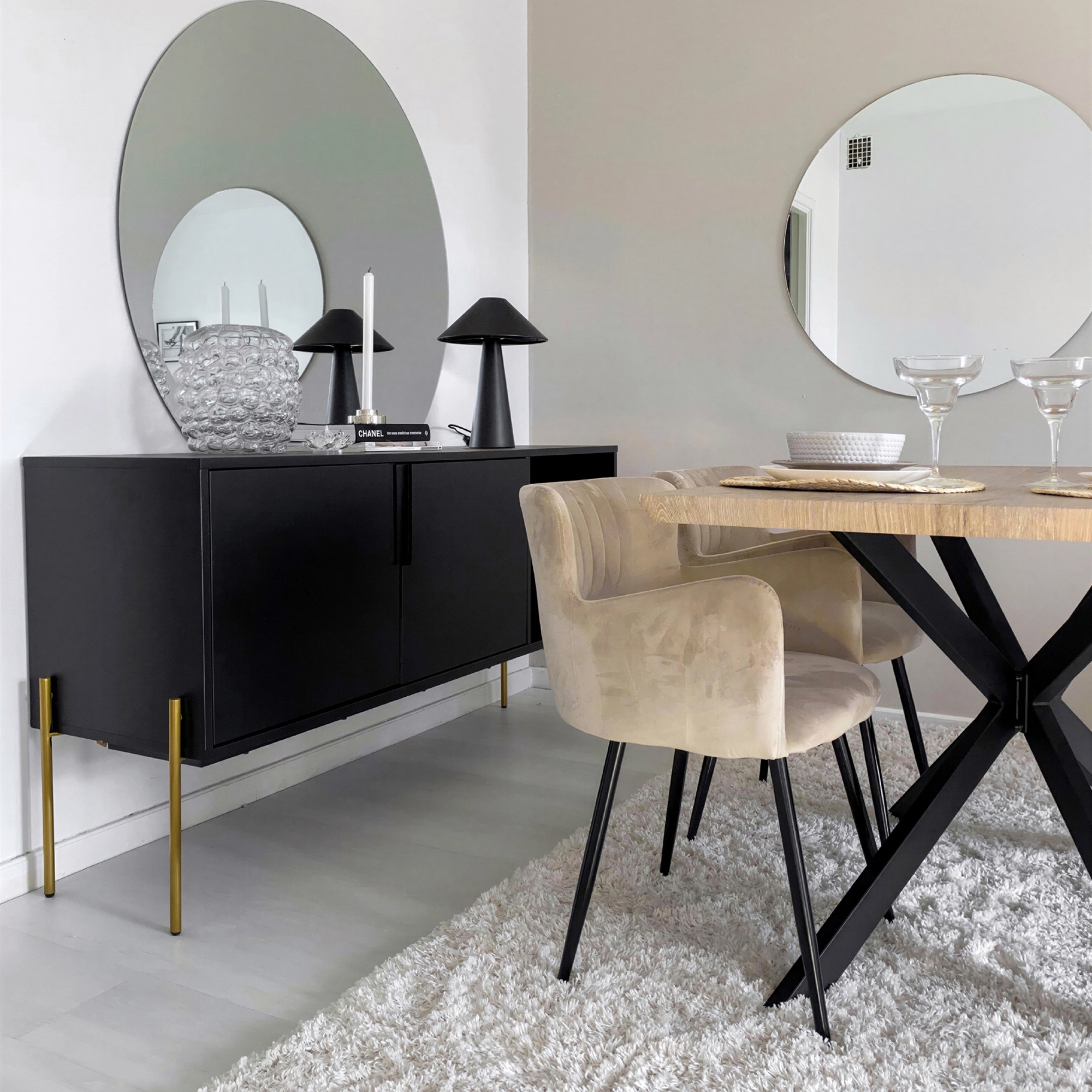 Sideboard 'Frölunda' - Svart/Mässing