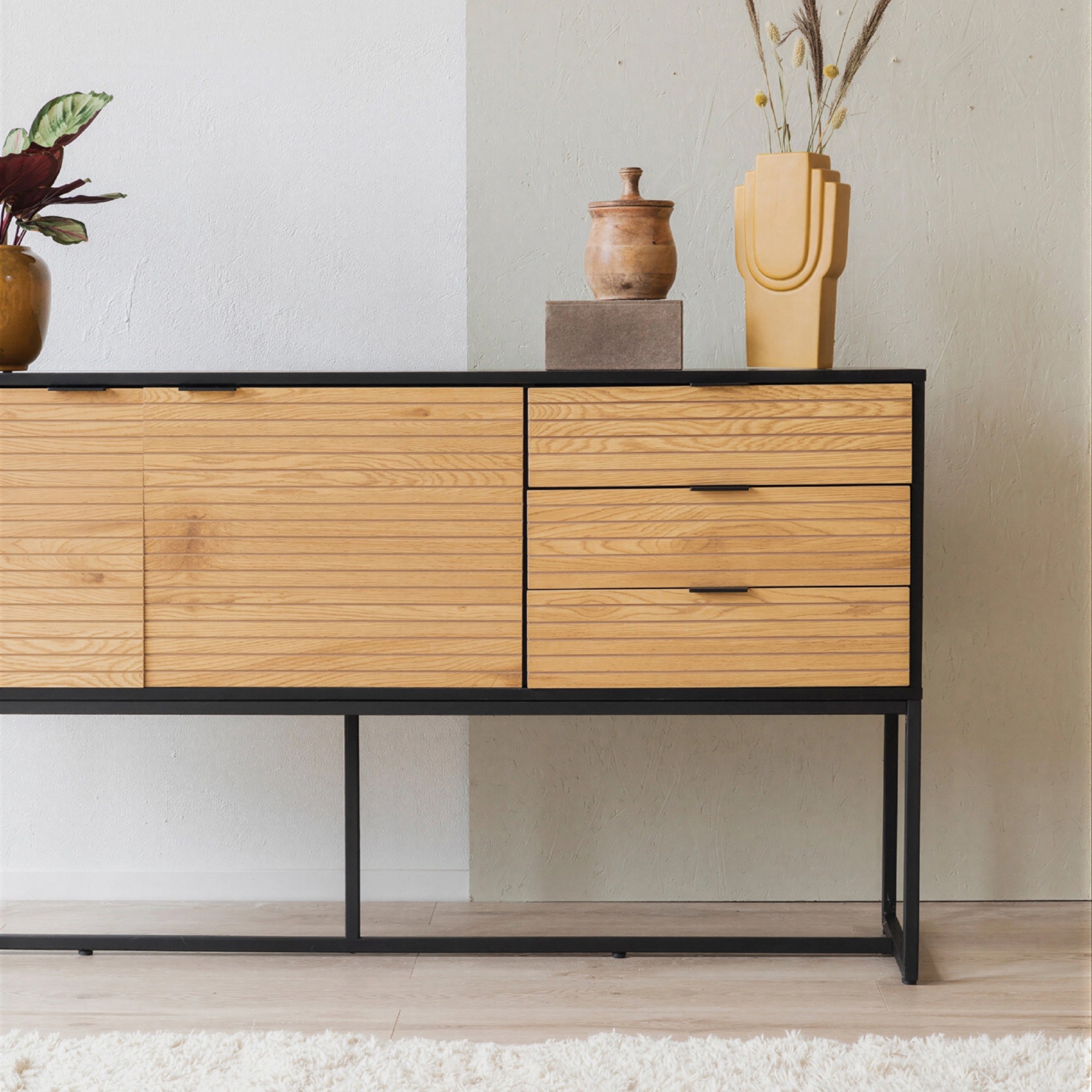 Sideboard 'Line' - Ek/Svart