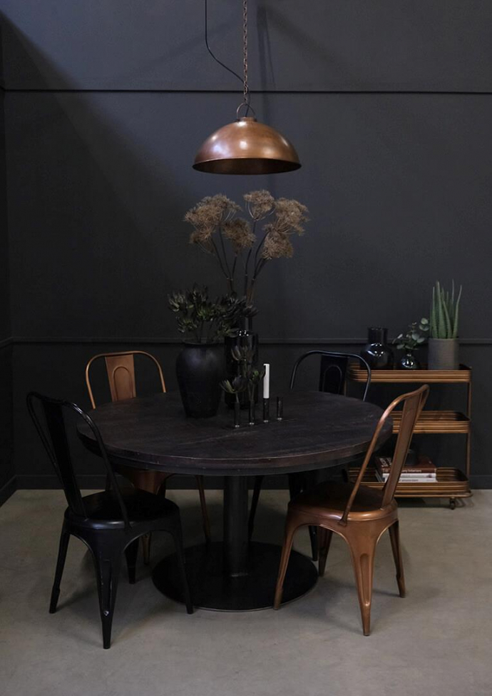 Matbord 'Jack' Runt 140cm - Svart