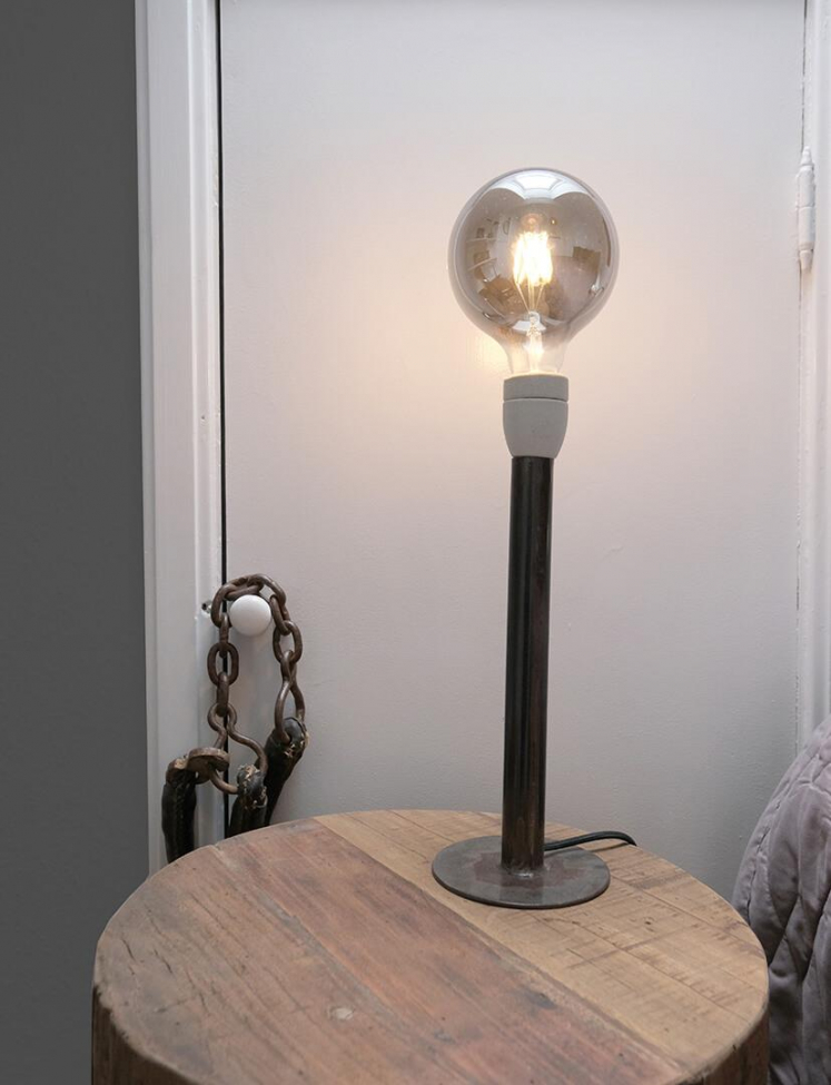 Bordslampa 'Leonardo' L - Grå