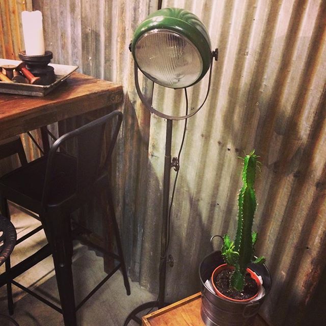 Golvlampa Vintage - Järn