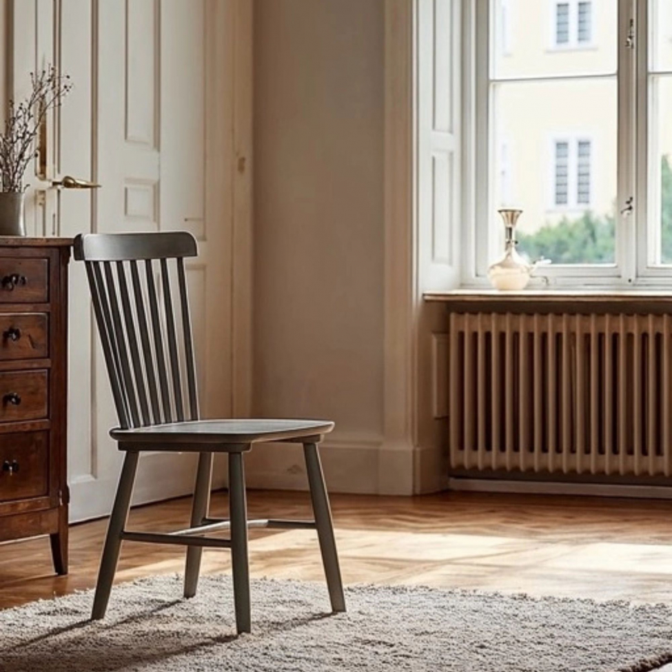 Pinnstol 'Elsa' - Mörkgrå/Silvergrå