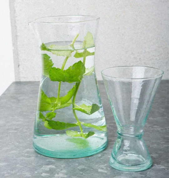 Karaff \'Handmade\' - tervunnet glas
