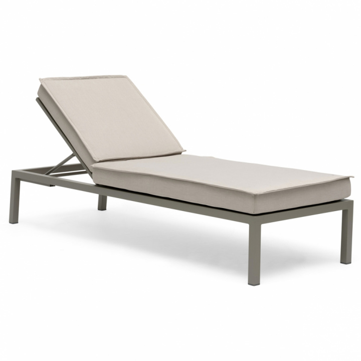 Solsäng \'Jet Set\' - Beige i gruppen Möbler / Utemöbler / Solstolar & Solsängar hos Reforma (115033)