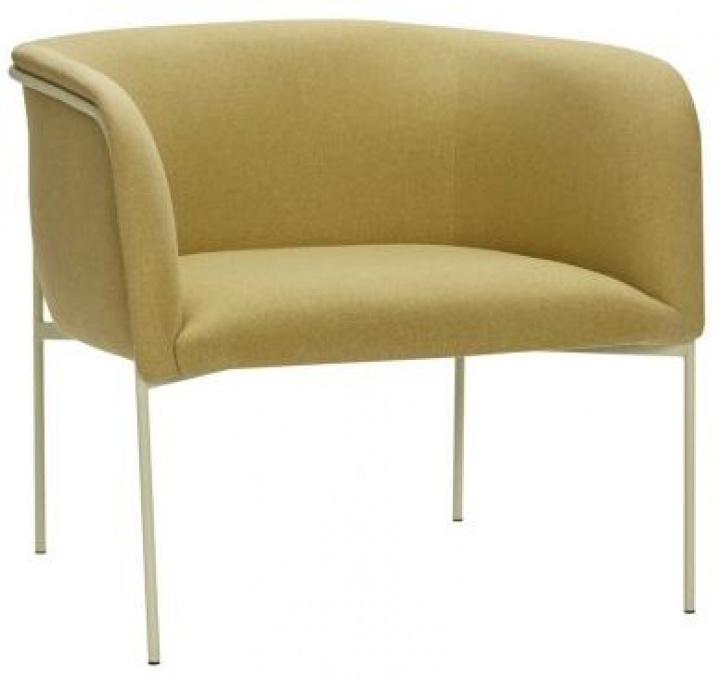 Eyrie Lounge Chair Yellow i gruppen MBLER / Sittmbler / Ftljer hos Reforma (21416)