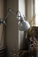 Vägglampa - grå - tvåarmad