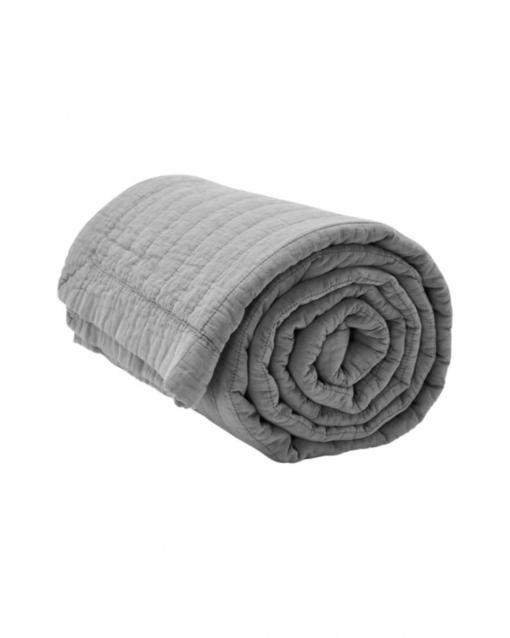 Vadderat sängöverkast \'Magnhild\' 280x160 - Rock i gruppen Inredning / Textilier / Sängkläder hos Reforma (561137071)