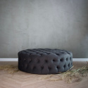 Puff \'Chesterfield\' Runt 100cm - Grå