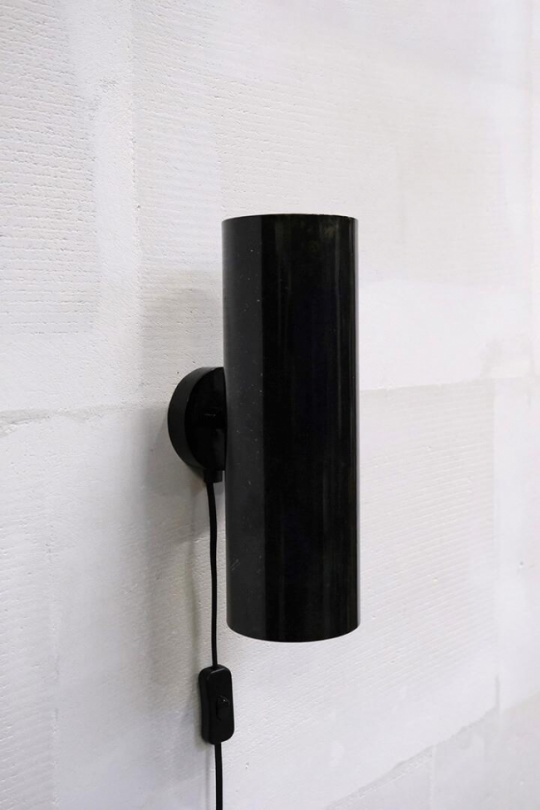 Vgglampa \'Jonah\' - Mrkbl