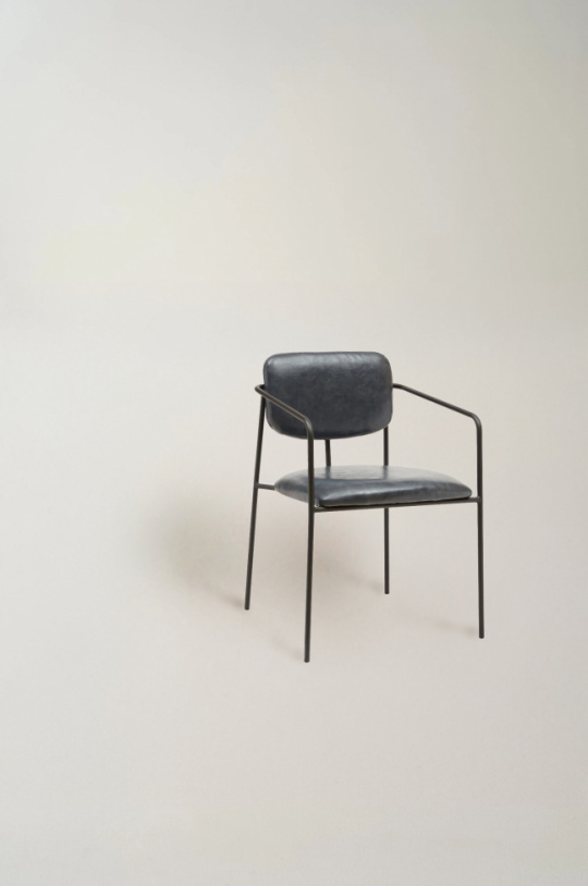 Karmstol \'Ebba\' - Mrkgr