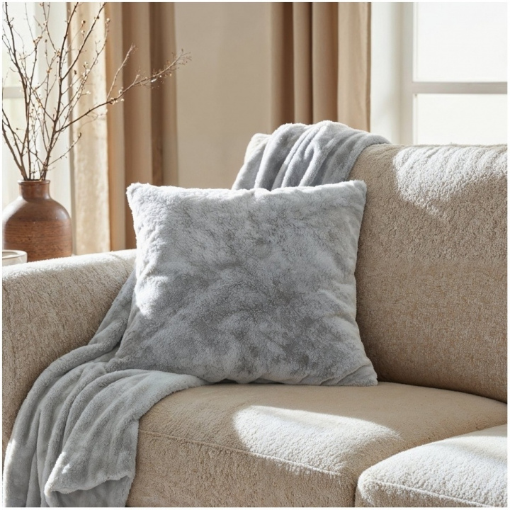 Pläd \'Aranga Super Soft Throw\' 130x170cm - Grå i gruppen Inredning / Textilier / Plädar & filtar hos Reforma (V10201570)